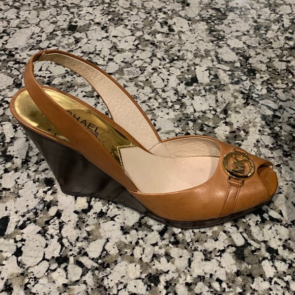 Michael Kors Leather Platforms - Picture 1 of 2